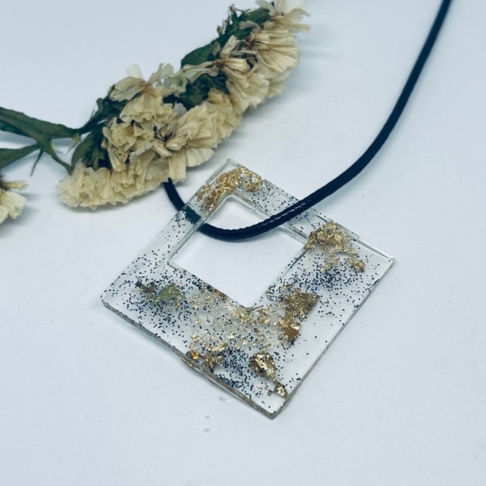 New 24k Gold Flaked Artisan Leather Cord Necklace Sterling Silver Clasp - Picture 7 of 12